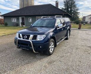 Nissan Nissan Navara 2.5 DCI 4x4 Double Cab Hardtop Gebrauchtwagen