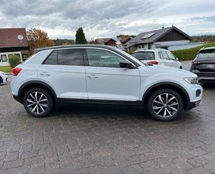 VW Volkswagen T-Roc Style/1.0 TSI/LED/Navi/PDC/Allwet Gebrauchtwagen