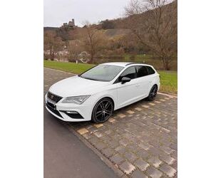 Seat Seat Leon 2.0 TSI CUPRA R 4Drive DSG Sportstourer. Gebrauchtwagen