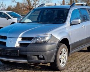 Mitsubishi Mitsubishi Outlander Comfort TÜV Neu. Standheizung Gebrauchtwagen