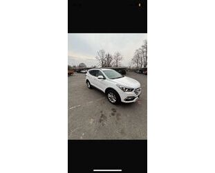 Hyundai Hyundai SANTA FE 2.0 CRDi Style 4WD MT Style Navi Gebrauchtwagen