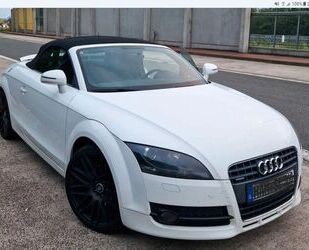 Audi Audi TT Roads 2.0 TDI quattro,6Gang! WHITE!TOP DIE Gebrauchtwagen