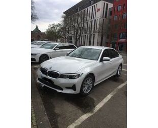 BMW BMW 320d Automatik/Scheckheft Nur bei BMW/8xAlu Gebrauchtwagen