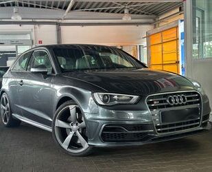 Audi Audi S3 2.0 TFSI S tronic * 400 PS * 19