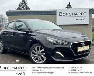 Hyundai Hyundai i30 Fastback Trend 1.4 T-GDI 7-DCT Navi-Pa Gebrauchtwagen