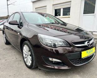 Opel Opel Astra J Lim. 5-trg. Style / 8-Fach Bereift Gebrauchtwagen