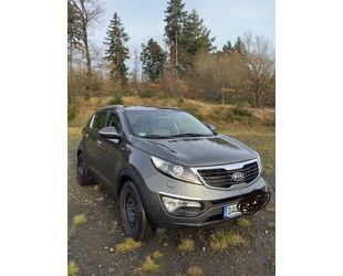 Kia Kia Sportage 2.0 CRDi AWD Attract Gebrauchtwagen