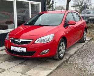 Opel Opel Astra J Lim. Edition 1-Hand/TÜV+Inspektion NE Gebrauchtwagen