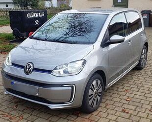 VW Volkswagen e-up! UNITED, Garantie, AHK, CCS, LED Gebrauchtwagen