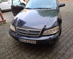 Opel Opel Omega 2.2 16V Elegance Elegance Gebrauchtwagen