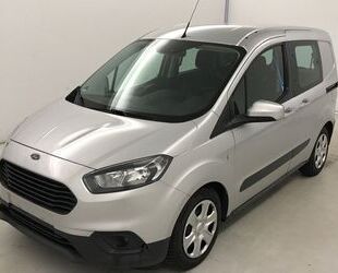 Ford Ford Transit Courier 1.5 TDCi Kombi Trend 5-Si Nav Gebrauchtwagen