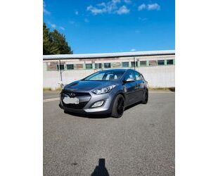 Hyundai Hyundai i30 CW 1.4 Classic Classic Gebrauchtwagen