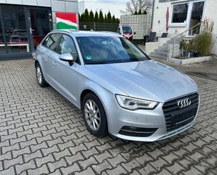 Audi Audi A3 Sportback attraction 2.Hand Gebrauchtwagen