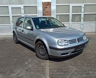 VW Volkswagen Golf IV Lim. Ocean / KLIMA / AHK Gebrauchtwagen