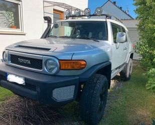 Toyota Toyota FJ Cruiser / Geländewagen Gebrauchtwagen