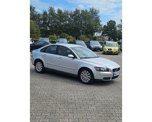 Volvo Volvo S40 2.4 Benziner / Automatik/ Momentum Gebrauchtwagen