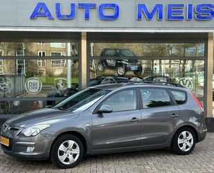 Hyundai Hyundai i30 1.4I Blue Dynamic Climate Control Gebrauchtwagen