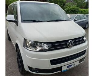 VW Volkswagen T5 2,0 TDi Caravelle DSG Klima BC 3-Sit Gebrauchtwagen