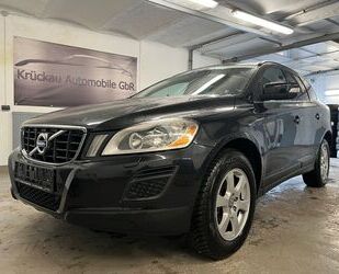 Volvo Volvo XC60 D4 Geartronic Navi AHK Xenon PDC Shz Te Gebrauchtwagen