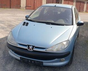 Peugeot Peugeot 206 1.4 Platinium 75 Platinium Gebrauchtwagen