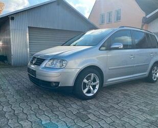 VW Volkswagen Touran Trendline 7Sitz/AHK/TÜV NEU Gebrauchtwagen