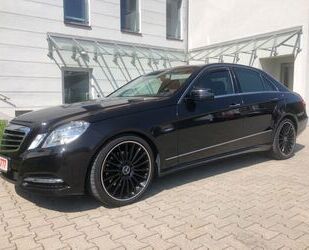 Mercedes-Benz Mercedes-Benz E 350CDI AUTOM LEDER XENON COMAND ME Gebrauchtwagen