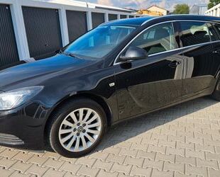 Opel Opel Insignia 2.0T Sports Tourer Edition TÜV NEU! Gebrauchtwagen