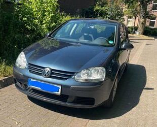 VW Volkswagen Golf 1.4 Comfortline Comfortline Gebrauchtwagen