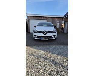 Renault Renault Clio IV Life 1.2 16V 75 PS Gebrauchtwagen