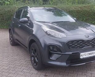 Kia Kia Sportage Black Edition Leder Navi Pano AHK Gebrauchtwagen