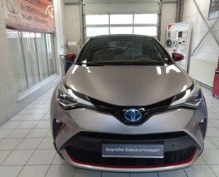 Toyota Toyota C-HR Hybrid 2.0 Lounge Gebrauchtwagen