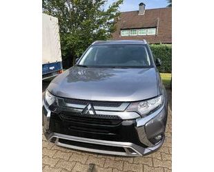 Mitsubishi Mitsubishi Outlander PHEV BASIS Spirit mit Schäden Gebrauchtwagen