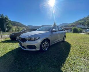 Fiat Fiat Tipo 1.4 16V STREET *Sitzheizung,Tempomat usw Gebrauchtwagen