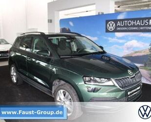 Skoda Skoda Karoq Style Panodach AHK Navi LED GRA Gebrauchtwagen