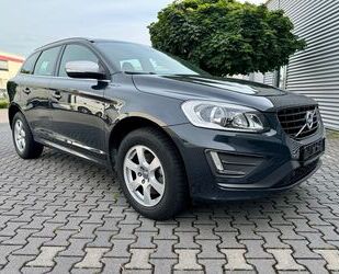 Volvo Volvo XC60 D3 Momentum Aut. R-Design NAVI + PDC + Gebrauchtwagen