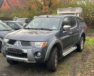 Mitsubishi Mitsubishi L200 Intense Doppelkabine 4WD AUTOMATIK Gebrauchtwagen