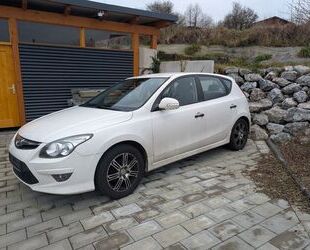 Hyundai Hyundai i30 1.4 Classic Classic Gebrauchtwagen