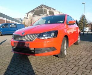 Skoda Skoda Fabia Ambition SHZ,Tempomat,Multi-Lenkrad Gebrauchtwagen