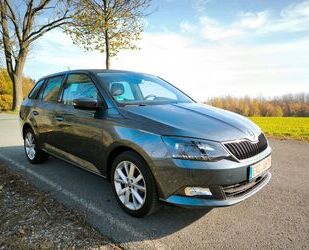 Skoda Skoda Fabia Combi Joy Sitzheizung Navi 90 PS 1.Hd Gebrauchtwagen