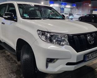 Toyota Toyota Land Cruiser 2.8 D-4D Comfort Automatik Com Gebrauchtwagen