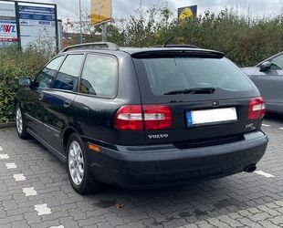 Volvo Volvo V40 T4 -Sportlicher Schwedenkombi mit 200PS Gebrauchtwagen