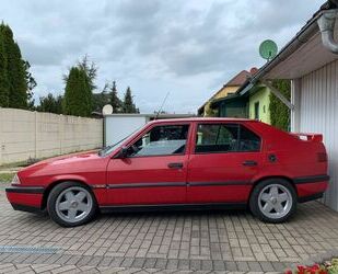 Alfa Romeo Alfa Romeo 33 1.7 ie 54000 km Rot Tüv neu Gebrauchtwagen