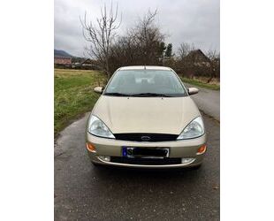 Ford Ford Focus 1.8 Ghia Ghia Gebrauchtwagen