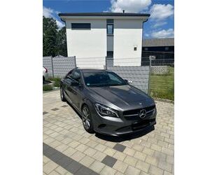 Mercedes-Benz Mercedes-Benz CLA 180 NEUER TÜV Sommer und Winterr Gebrauchtwagen