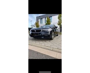 BMW BMW 530d xDrive Touring Sportline Gebrauchtwagen