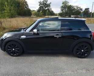 Mini MINI Cooper S *Pano* Leder* PDC* Navi* Gebrauchtwagen