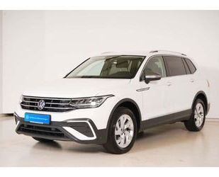 VW Volkswagen Tiguan Allspace 1.5 TSI Life DSG AHK/NA Gebrauchtwagen