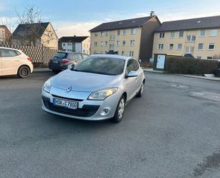 Renault Renault Megane 1.4 TCe 130 Dynamique SitzH. Tempom Gebrauchtwagen