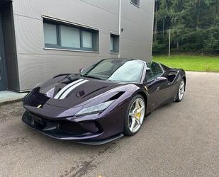 Ferrari Ferrari F8 Spider Viola HongKong / Voll Gebrauchtwagen