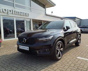 Volvo Volvo XC40 B4 Benzin R-Design Aut. Gebrauchtwagen